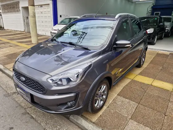 FORD KA 1.5 TI-VCT FLEX FREESTYLE AUTOMÁTICO FORD KA 1.5 TI-VCT FLEX FREESTYLE AUTOMÁTICO