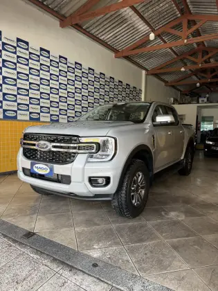 FORD RANGER 3.0 V6 TURBO DIESEL CD XLT 4X4 AUTOMÁTICO FORD RANGER 3.0 V6 TURBO DIESEL CD XLT 4X4 AUTOMÁTICO