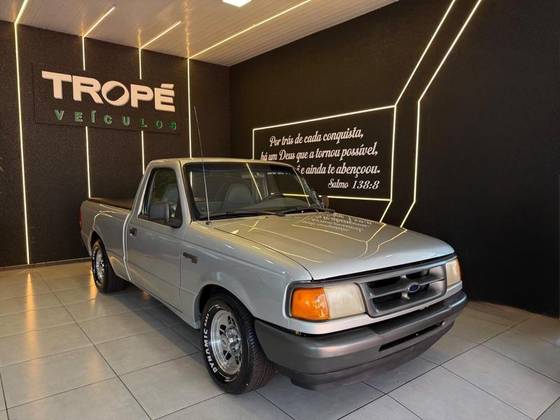 FORD RANGER 4.0 XL 4X2 CS V6 12V GASOLINA 2P MANUAL