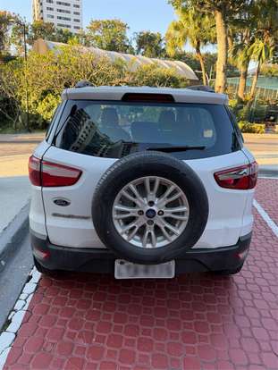 FORD-ECOSPORT-2016