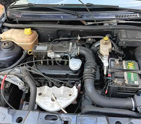 FORD-FIESTA-1996