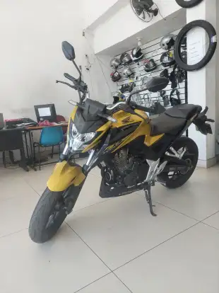 HONDA-CB 300F TWISTER ABS HONDA-CB 300F TWISTER ABS-2023