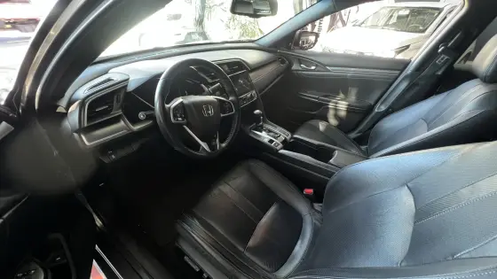 HONDA CIVIC 1.5 16V TURBO GASOLINA TOURING 4P CVT HONDA CIVIC 1.5 16V TURBO GASOLINA TOURING 4P CVT