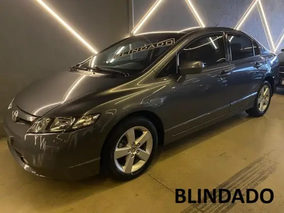 HONDA CIVIC 1.8 LXS 16V FLEX 4P AUTOMÁTICO HONDA CIVIC 1.8 LXS 16V FLEX 4P AUTOMÁTICO