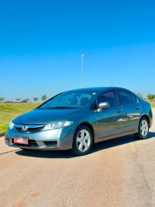 HONDA CIVIC 1.8 LXS 16V FLEX 4P AUTOMÁTICO