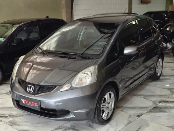 HONDA FIT 1.4 DX 16V FLEX 4P MANUAL HONDA FIT 1.4 DX 16V FLEX 4P MANUAL