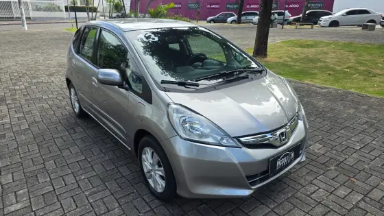 HONDA FIT 1.4 LX 16V FLEX 4P MANUAL HONDA FIT 1.4 LX 16V FLEX 4P MANUAL