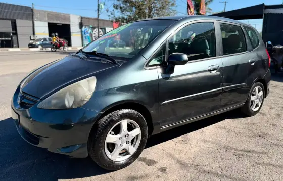 HONDA FIT 1.4 LX 8V FLEX 4P MANUAL HONDA FIT 1.4 LX 8V FLEX 4P MANUAL