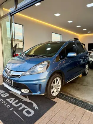 HONDA FIT 1.5 TWIST 16V FLEX 4P AUTOMÁTICO HONDA FIT 1.5 TWIST 16V FLEX 4P AUTOMÁTICO