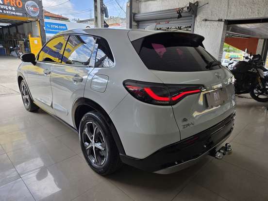 HONDA-ZR-V-2023