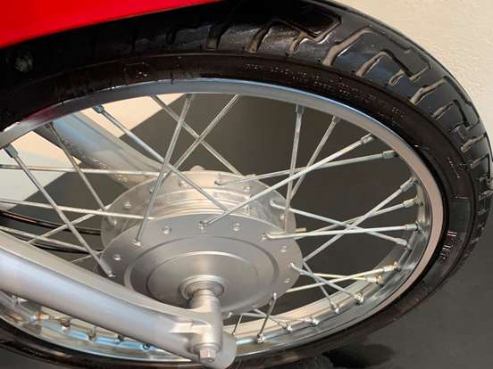 HONDA-BIZ 125 ES HONDA-BIZ 125 ES-2013
