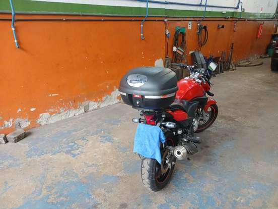 HONDA-CB 300R-2011