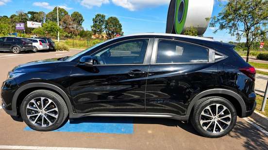 HONDA-HR-V-2021