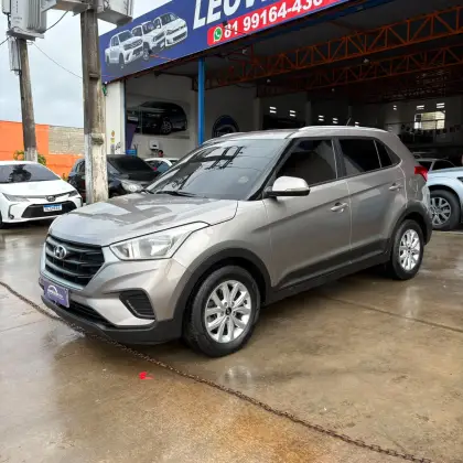 HYUNDAI CRETA 1.6 16V FLEX ACTION AUTOMÁTICO HYUNDAI CRETA 1.6 16V FLEX ACTION AUTOMÁTICO