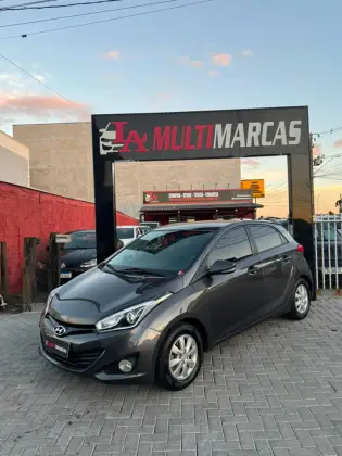 HYUNDAI HB20 1.0 COMFORT 12V FLEX 4P MANUAL HYUNDAI HB20 1.0 COMFORT 12V FLEX 4P MANUAL