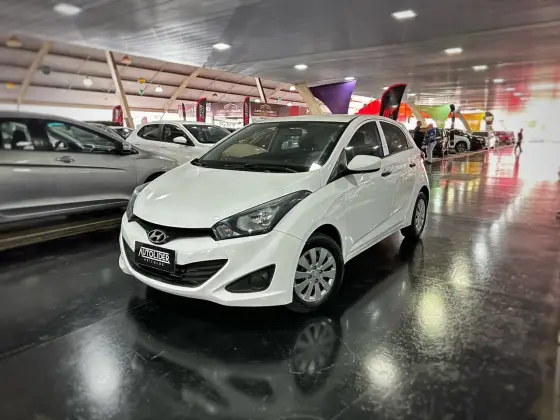 HYUNDAI HB20 1.0 COMFORT PLUS 12V FLEX 4P MANUAL