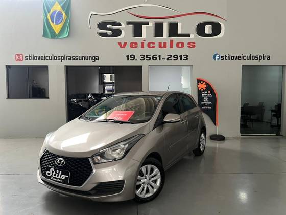HYUNDAI HB20 1.0 COMFORT PLUS 12V FLEX 4P MANUAL
