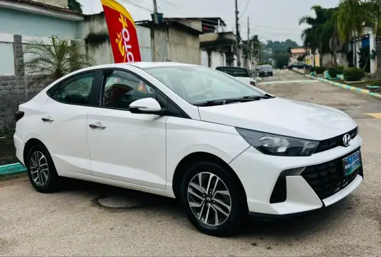 HYUNDAI-HB20S-2023
