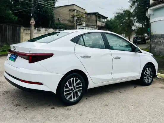 HYUNDAI-HB20S-1.0 12V FLEX LIMITED MANUAL HYUNDAI-HB20S-2023
