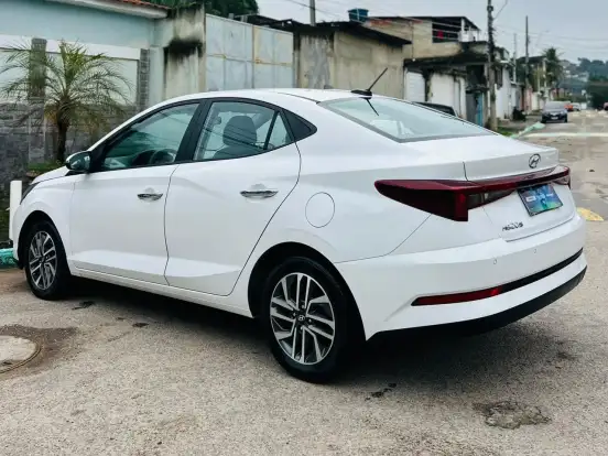 HYUNDAI-HB20S-1.0 12V FLEX LIMITED MANUAL HYUNDAI-HB20S-2023