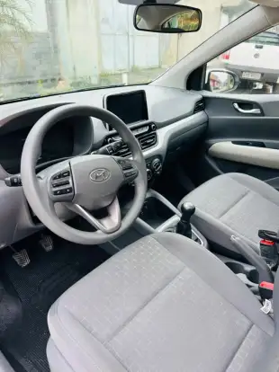 HYUNDAI-HB20S-2023