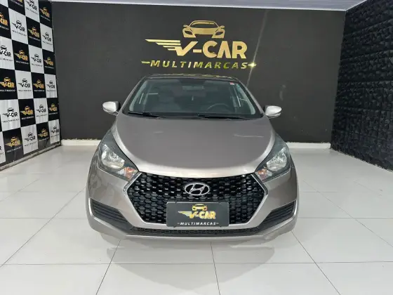 HYUNDAI HB20S 1.6 COMFORT PLUS 16V FLEX 4P AUTOMÁTICO HYUNDAI HB20S 1.6 COMFORT PLUS 16V FLEX 4P AUTOMÁTICO
