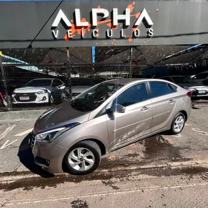 HYUNDAI HB20S 1.6 COMFORT PLUS 16V FLEX 4P AUTOMÁTICO