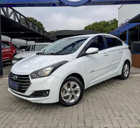 HYUNDAI HB20S 1.6 COMFORT PLUS 16V FLEX 4P MANUAL