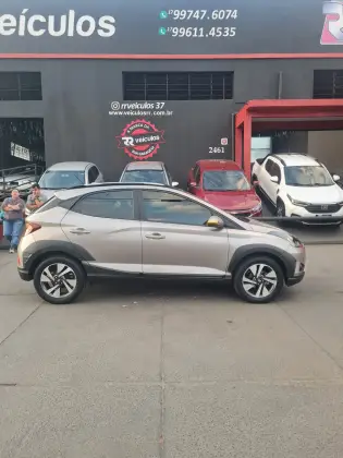 HYUNDAI HB20X 1.6 16V FLEX VISION AUTOMÁTICO