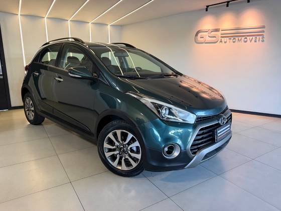 HYUNDAI HB20X 1.6 16V PREMIUM FLEX 4P AUTOMÁTICO