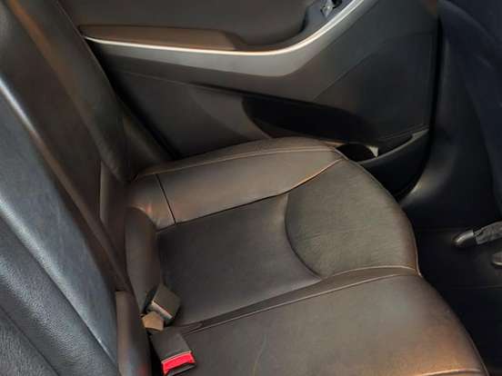 HYUNDAI-ELANTRA-2.0 GLS 16V FLEX 4P AUTOMÁTICO HYUNDAI-ELANTRA-2014