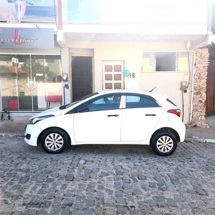 HYUNDAI HB20 1.0 UNIQUE 12V FLEX 4P MANUAL