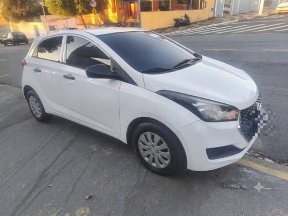 HYUNDAI HB20 1.0 UNIQUE 12V FLEX 4P MANUAL