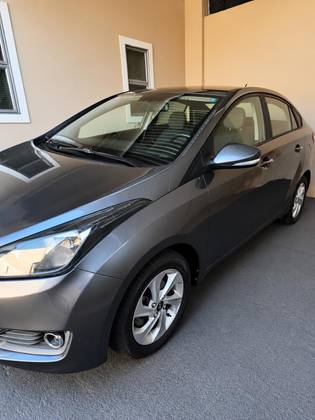 HYUNDAI HB20S 1.6 COMFORT STYLE 16V FLEX 4P AUTOMÁTICO