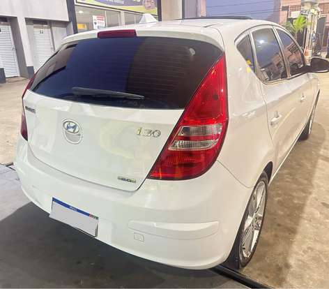 HYUNDAI-I30-2012