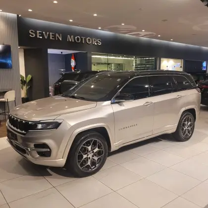 JEEP COMMANDER 2.0 TD380 TURBO DIESEL OVERLAND AT9
