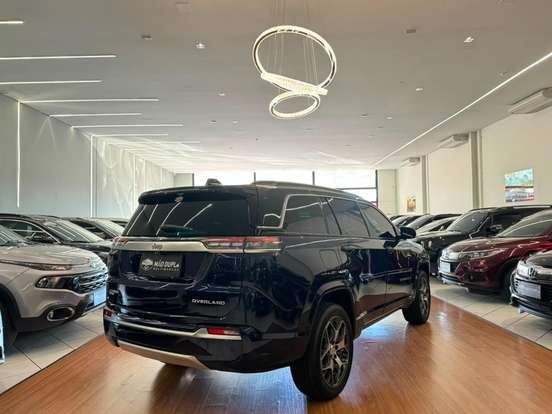 JEEP-COMMANDER-2023