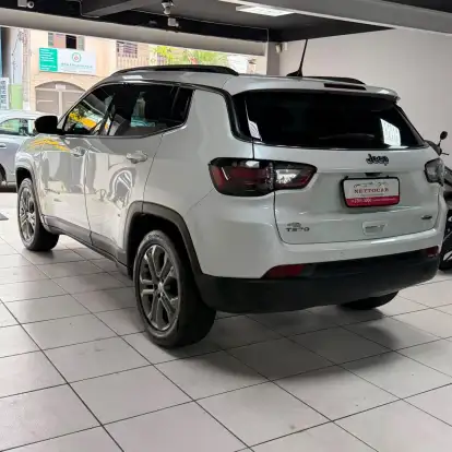 JEEP-COMPASS-2022