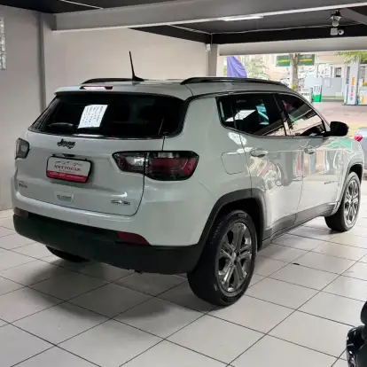 JEEP-COMPASS-2022
