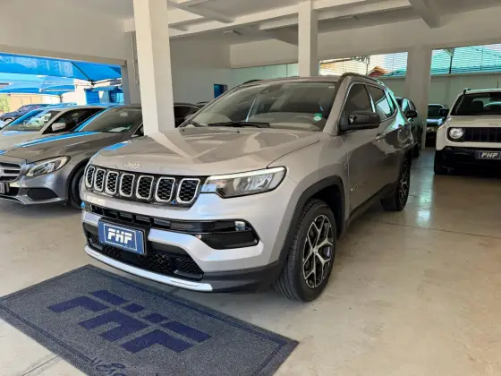 JEEP COMPASS 1.3 T270 TURBO FLEX LONGITUDE AT6 JEEP COMPASS 1.3 T270 TURBO FLEX LONGITUDE AT6