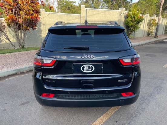 JEEP-COMPASS-2022