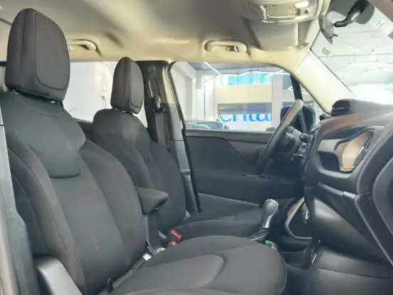 JEEP-RENEGADE-1.8 16V FLEX SPORT 4P AUTOMÁTICO JEEP-RENEGADE-2018