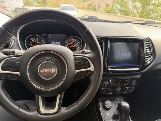 JEEP-COMPASS-2020