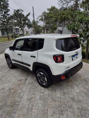 JEEP-RENEGADE-2015