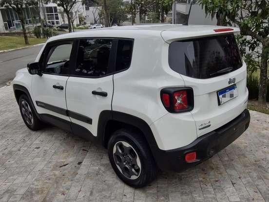 JEEP-RENEGADE-2.0 16V TURBO DIESEL SPORT 4P 4X4 AUTOMÁTICO JEEP-RENEGADE-2015