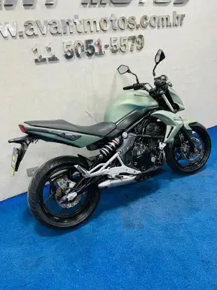 KAWASAKI-ER-6N-2011