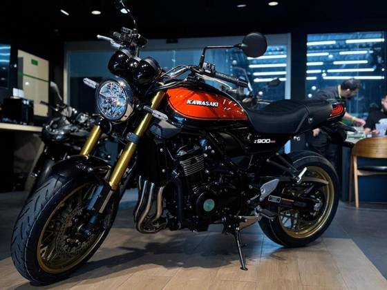 KAWASAKI Z900RS SE 