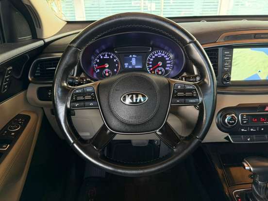 KIA-SORENTO-3.5 V6 GASOLINA EX 7L AWD AUTOMATICO KIA-SORENTO-2018