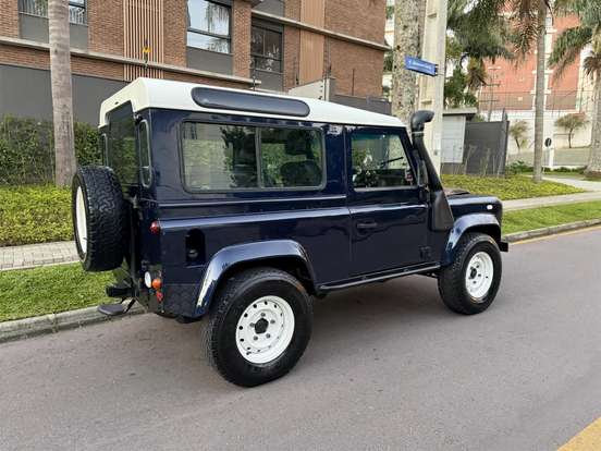 LAND ROVER-DEFENDER-2.5 90 CSW 4X4 TURBO INTERCOOLER DIESEL 2P MANUAL LAND ROVER-DEFENDER-2001