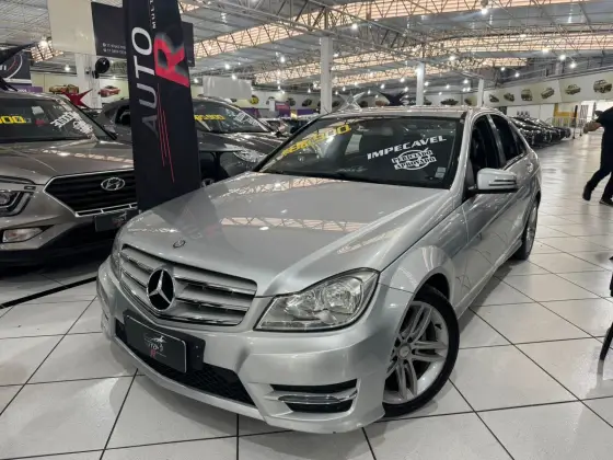 MERCEDES-BENZ C 180 1.6 CGI SPORT 16V TURBO GASOLINA 4P AUTOMÁTICO MERCEDES-BENZ C 180 1.6 CGI SPORT 16V TURBO GASOLINA 4P AUTOMÁTICO